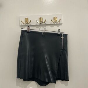Elegant Black Women's Skort